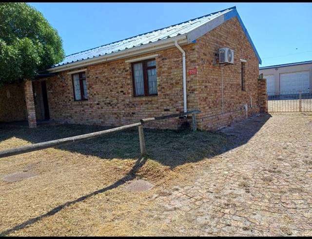 3 BEDROOM HOUSE FOR SALE IN FRANSKRAAL